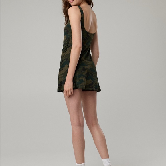 OFFLINE By Aerie•Real Me Xtra High Neck Dress•
Olive Daze•Size S•NWOT - Picture 6 of 6